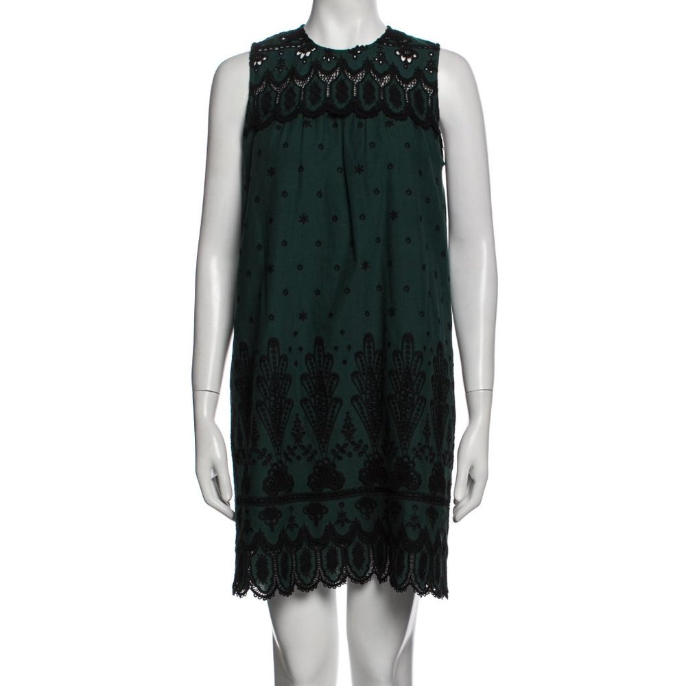 SEA NEW YORK Broderie Anglaise Embroidered Eyelet Scalloped Trim Shift Dress